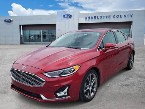 Certified 2020 Ford Fusion Titanium FWD image 2