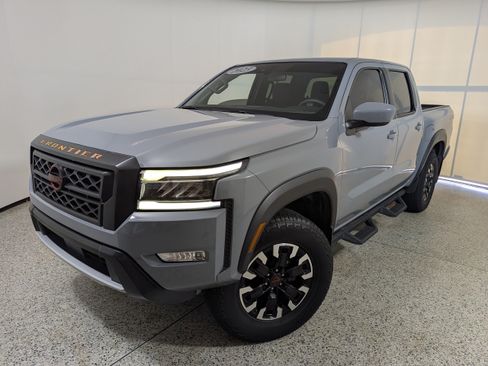 Used 2023 Nissan Frontier PRO-4X w/ Tow Package AWD/4WD image 25