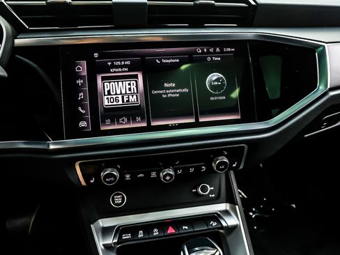 Used 2025 Audi Q3 2.0T Premium Plus w/ Premium Plus Package image 21