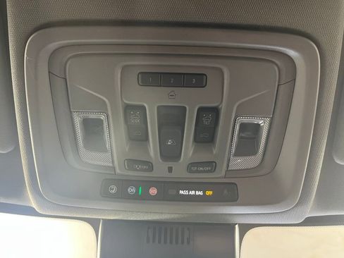 New 2026 Chevrolet Silverado 1500 LTZ w/ LTZ Premium Package image 40