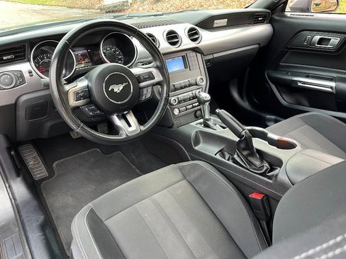 Used 2019 Ford Mustang GT image 12