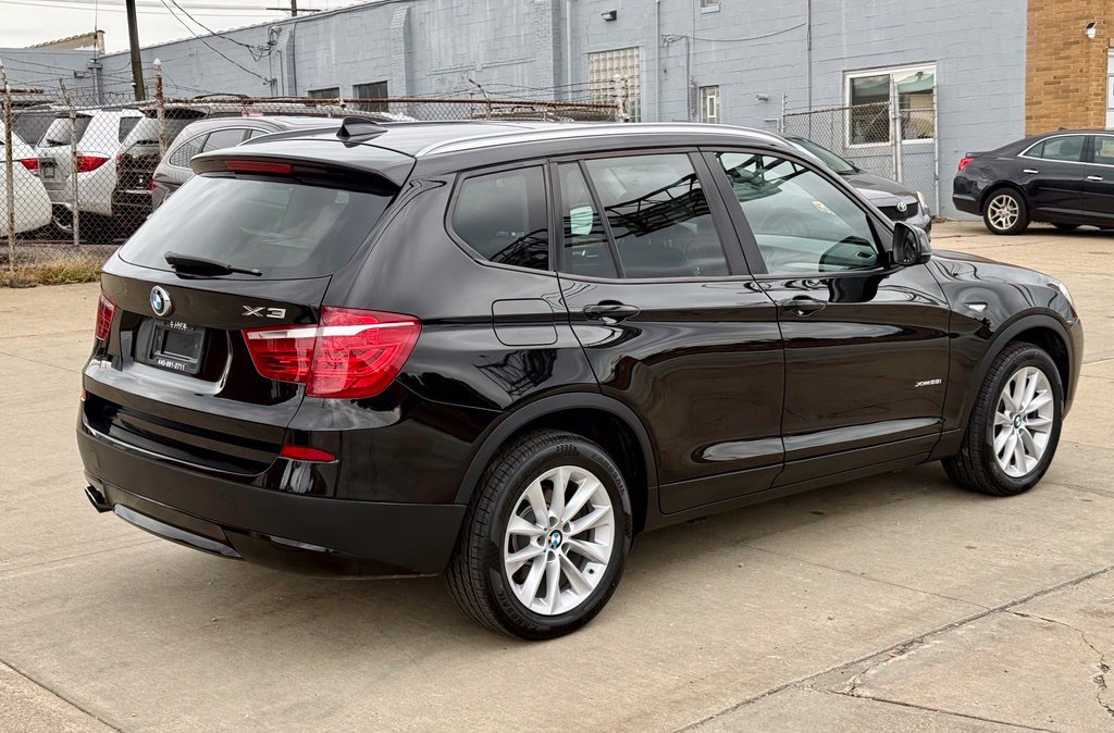Used 2017 BMW X3 xDrive28i AWD/4WD image 6