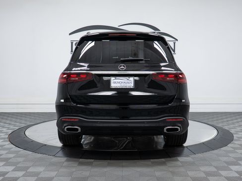 New 2026 Mercedes-Benz GLS 450 4MATIC image 6