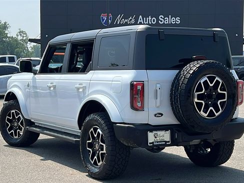 Used 2024 Ford Bronco Outer Banks image 6