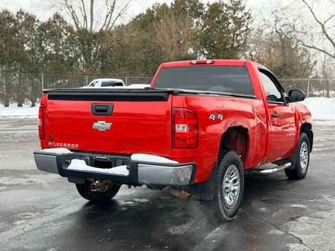 Used 2009 Chevrolet Silverado 1500 W/T image 3