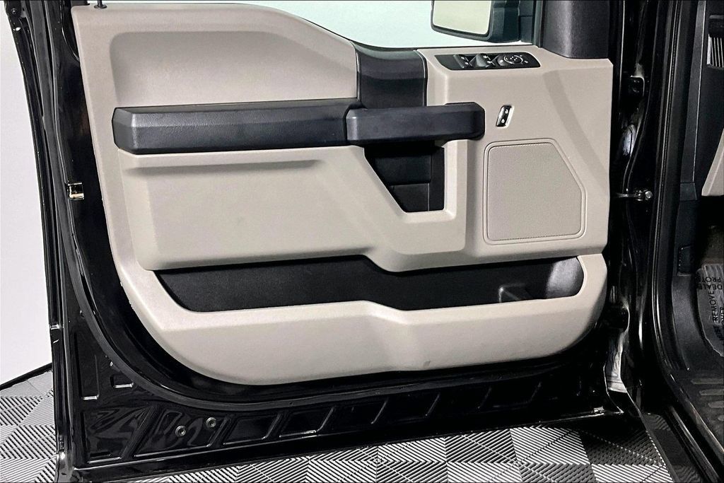 Used 2020 Ford F150 XL w/ Equipment Group 101A Mid RWD image 22