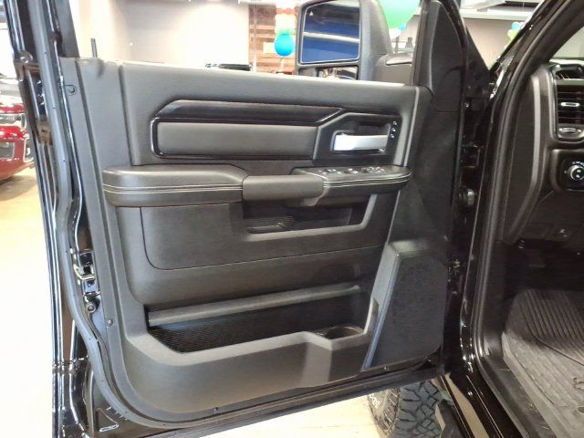 Used 2025 RAM 2500 Power Wagon AWD/4WD image 11