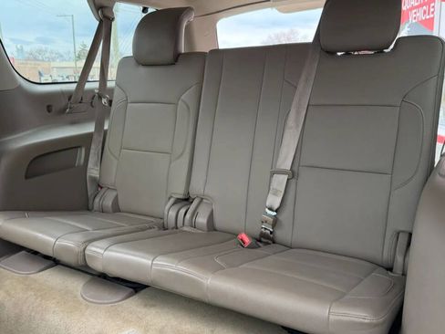 Used 2015 Chevrolet Suburban LTZ image 20