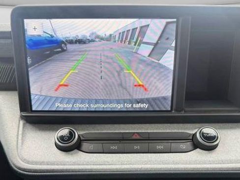 Used 2022 Ford Maverick XLT FWD image 10