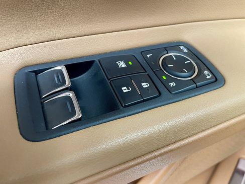 Used 2021 Lexus LC 500 Convertible w/ Cold Area Package image 11