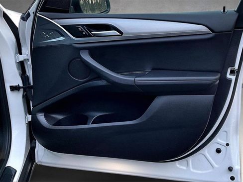 Used 2022 BMW X3 xDrive30i w/ Premium Package 2 image 27