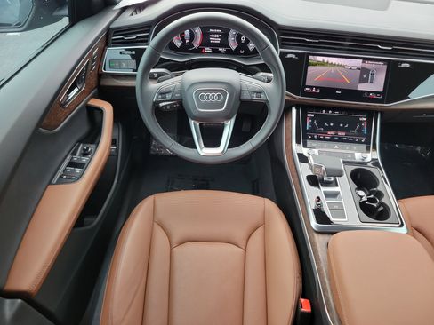 Used 2025 Audi Q8 Premium Plus AWD/4WD image 14