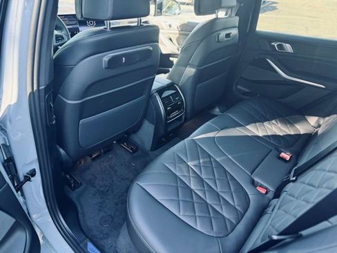 New 2026 BMW X5 xDrive40i w/ M Sport Package image 22