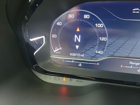 Used 2024 GMC Yukon Denali image 19