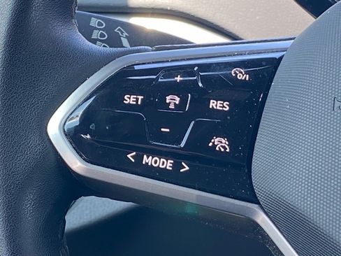 Certified 2023 Volkswagen ID.4 Pro S AWD/4WD image 5