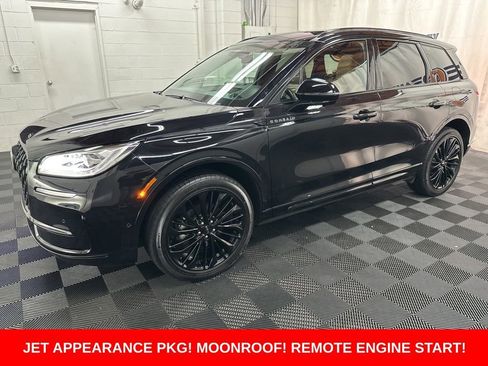 Used 2023 Lincoln Corsair Reserve w/ Equipment Group 202A AWD/4WD image 1