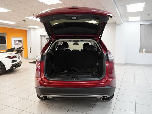 Used 2016 Ford Edge Titanium w/ Technology Package image 9