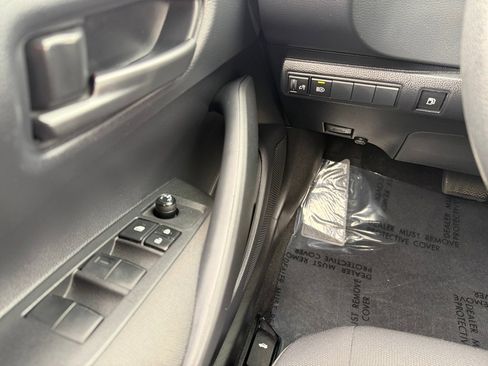 Certified 2022 Toyota Corolla LE image 22