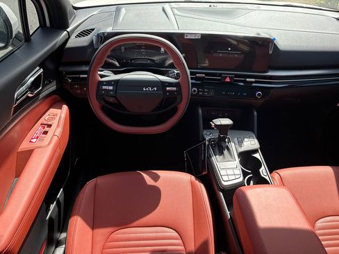 New 2026 Kia Sportage SX image 24