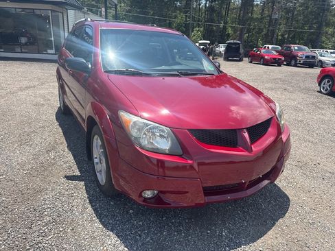 Used 2004 Pontiac Vibe w/ Moon And Tunes Value Package FWD image 15