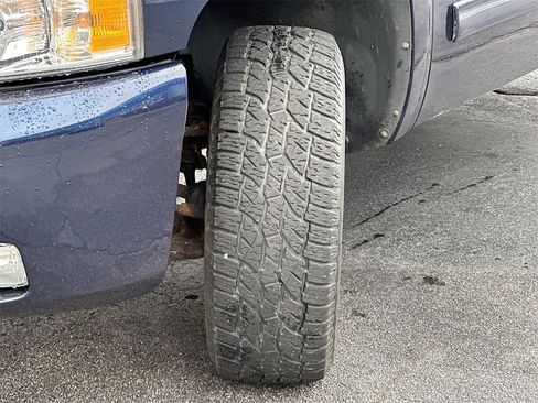 Used 2011 Chevrolet Silverado 1500 LT w/ Interior Plus Package image 22