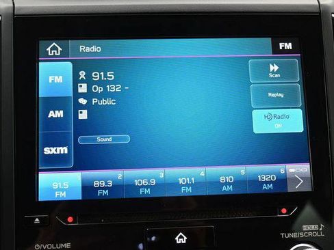 Used 2023 Subaru Forester Touring w/ Popular Package #2 AWD/4WD image 23