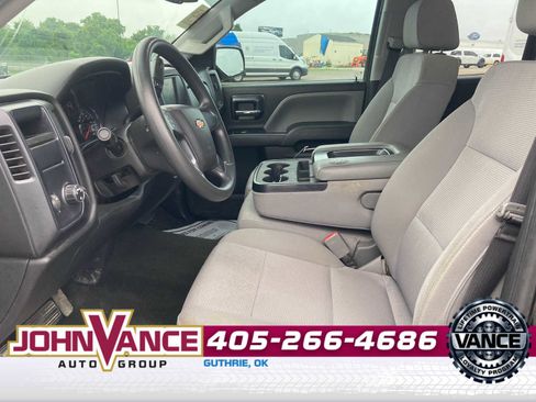 Used 2018 Chevrolet Silverado 1500 W/T w/ Black Out Edition RWD image 3