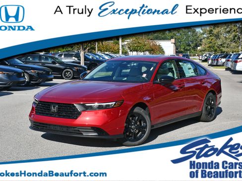 New 2025 Honda Accord SE image 1