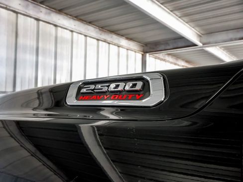 Used 2024 RAM 2500 Limited image 54