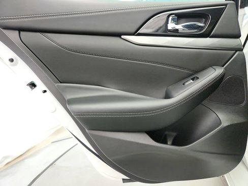 Used 2020 Nissan Maxima 3.5 SL FWD image 28
