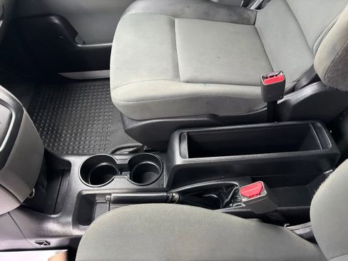 Used 2015 Chevrolet City Express LS image 17