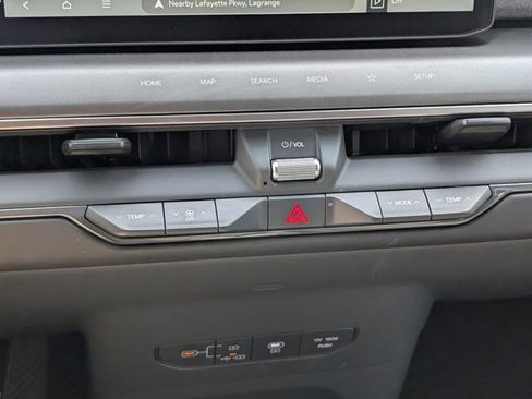 Used 2024 Kia EV9 Light Long Range image 28