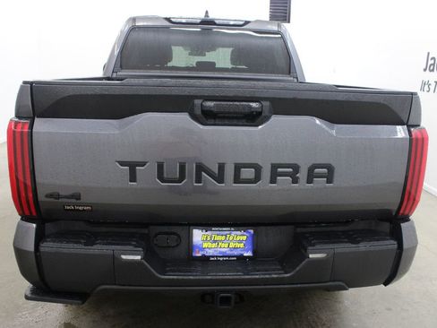 Used 2023 Toyota Tundra SR5 AWD/4WD image 4