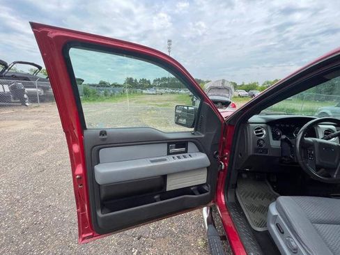 Used 2012 Ford F150 XLT w/ XLT Chrome Pkg AWD/4WD image 23