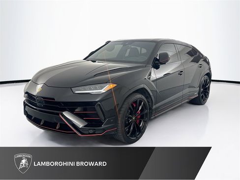 Used 2024 Lamborghini Urus S image 1