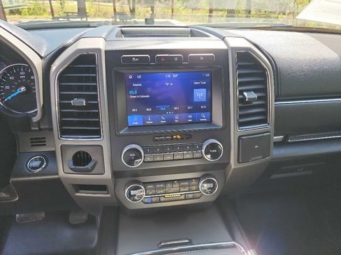 Used 2019 Ford Expedition XLT w/ Equipment Group 202A image 25