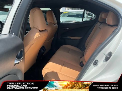 Used 2025 Lexus UX 300h FWD image 30