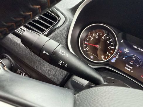 Used 2020 Jeep Compass Limited AWD/4WD image 30