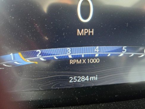 Used 2023 Jeep Grand Cherokee L Limited image 7