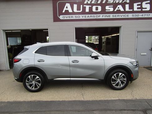 Used 2023 Buick Envision Essence AWD/4WD image 2