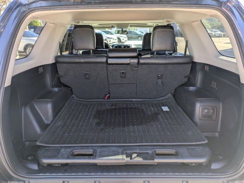 Used 2016 Toyota 4Runner Limited image 13