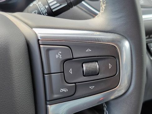 Used 2024 Chevrolet Blazer LT w/ Midnight/Sport Edition FWD image 18