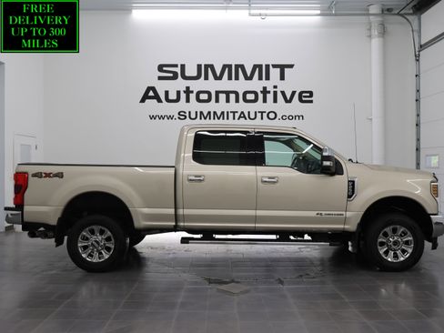 Used 2018 Ford F250 XLT w/ XLT Premium Package AWD/4WD image 1
