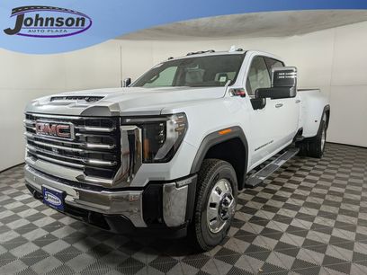 New 2026 GMC Sierra 3500 SLT w/ SLT Premium Package