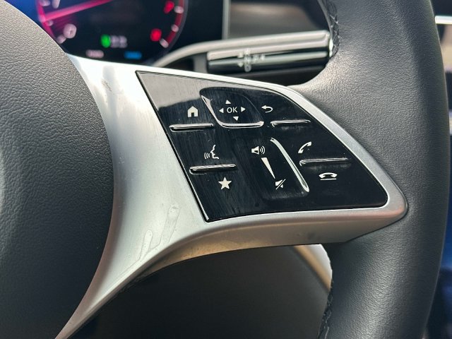 Certified 2025 Mercedes-Benz C 300 4MATIC Sedan image 22