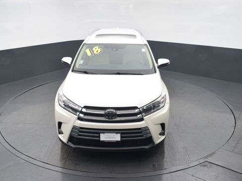 Used 2018 Toyota Highlander Limited image 41