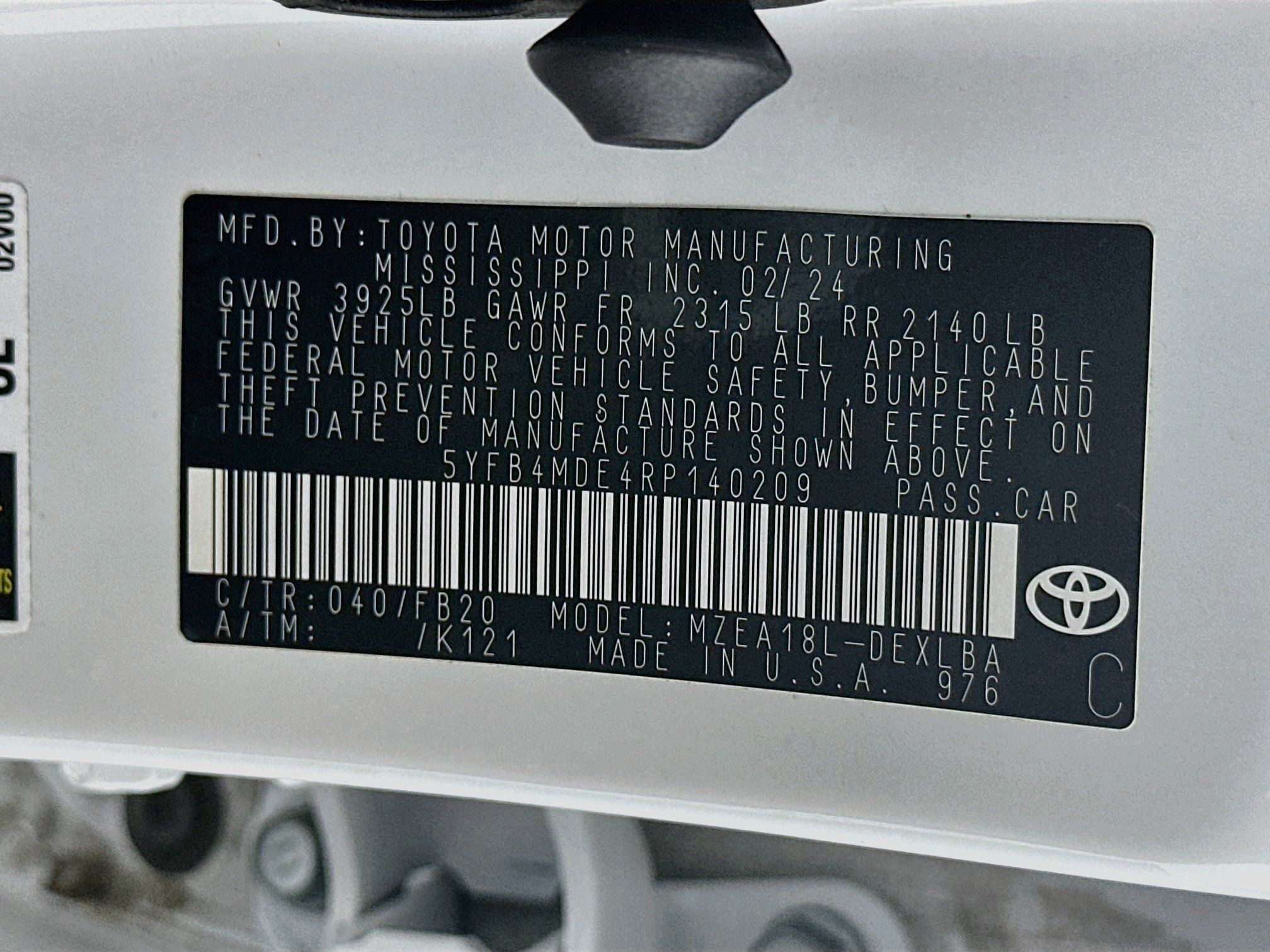 Used 2024 Toyota Corolla LE FWD image 12