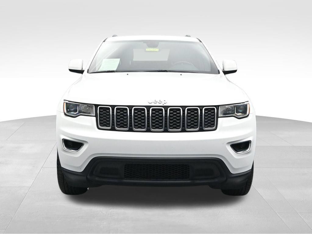 Used 2019 Jeep Grand Cherokee Laredo w/ Security & Convenience Group AWD/4WD image 8