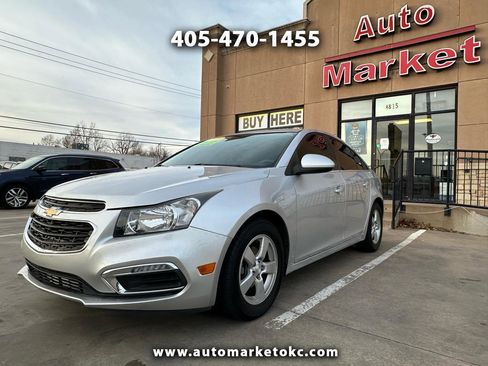 Used 2016 Chevrolet Cruze LT image 1