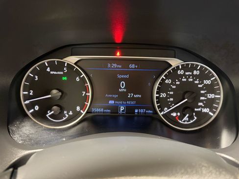 Used 2023 Nissan Altima 2.5 SV FWD image 17
